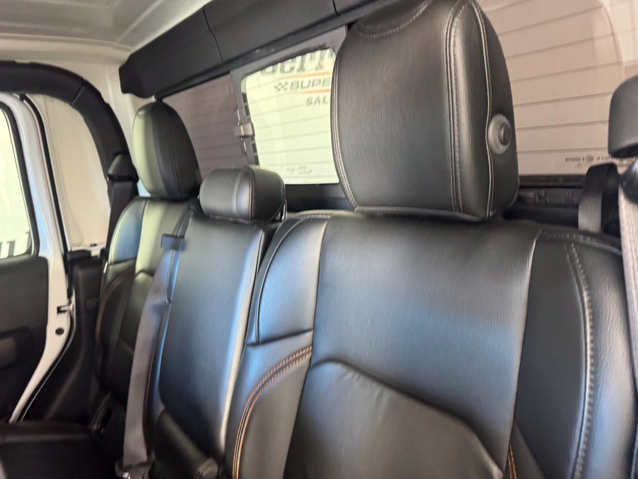 Used 2023 Jeep Gladiator Mojave w/ Cold Weather Group AWD/4WD image 11