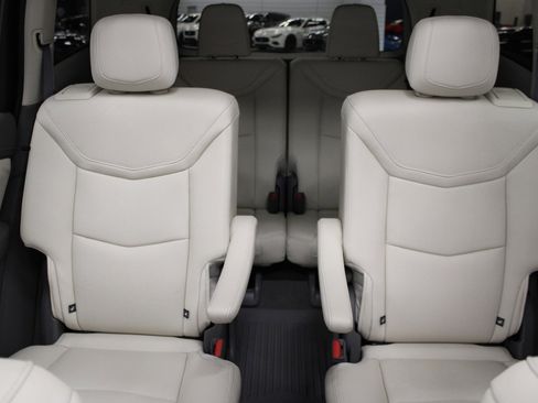 Certified 2024 Cadillac XT6 Premium Luxury w/ LPO, Floor Liner Package image 43