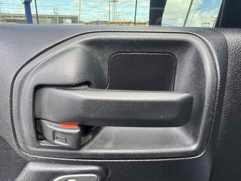 Used 2016 Jeep Wrangler Unlimited Sport w/ Quick Order Package 24S image 28