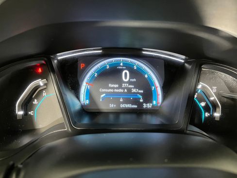 Certified 2020 Honda Civic LX image 16