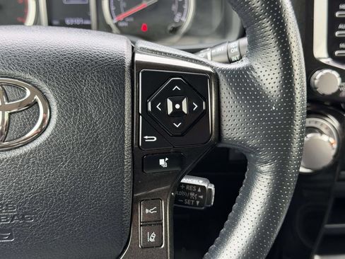Certified 2023 Toyota 4Runner TRD Off-Road Premium w/ Moonroof Package AWD/4WD image 11