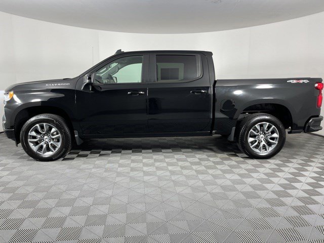 Used 2025 Chevrolet Silverado 1500 RST AWD/4WD image 5