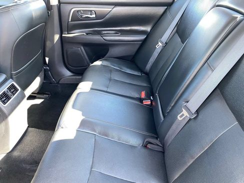 Certified 2018 Nissan Altima 2.5 SL FWD image 14