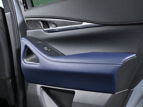 Certified 2026 INFINITI QX60 Sport w/ Dark Cargo Package image 31