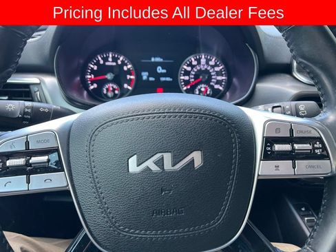 Used 2022 Kia Telluride S FWD image 6