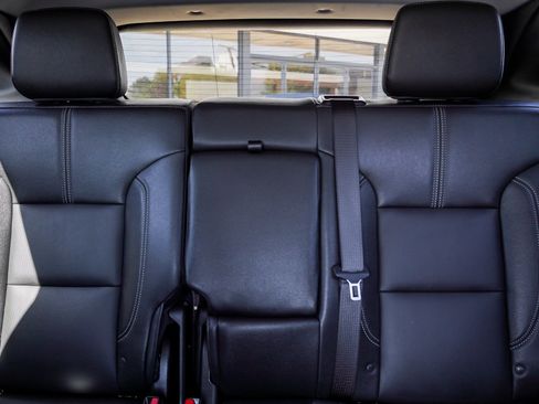 Used 2023 Chevrolet Blazer LT FWD image 25