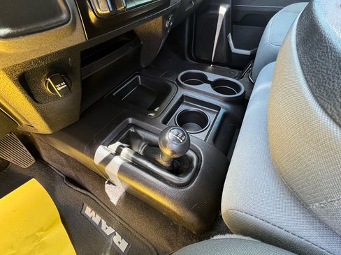 Used 2018 RAM 2500 Tradesman w/ Chrome Appearance Group AWD/4WD image 18
