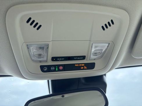 Used 2024 Chevrolet Malibu LT image 26