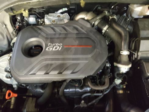 Used 2018 Hyundai Santa Fe Sport w/ 2.0T Ultimate Tech Package 05 image 30