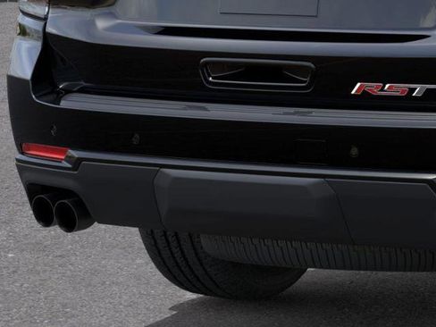 New 2026 Chevrolet Suburban RST image 38