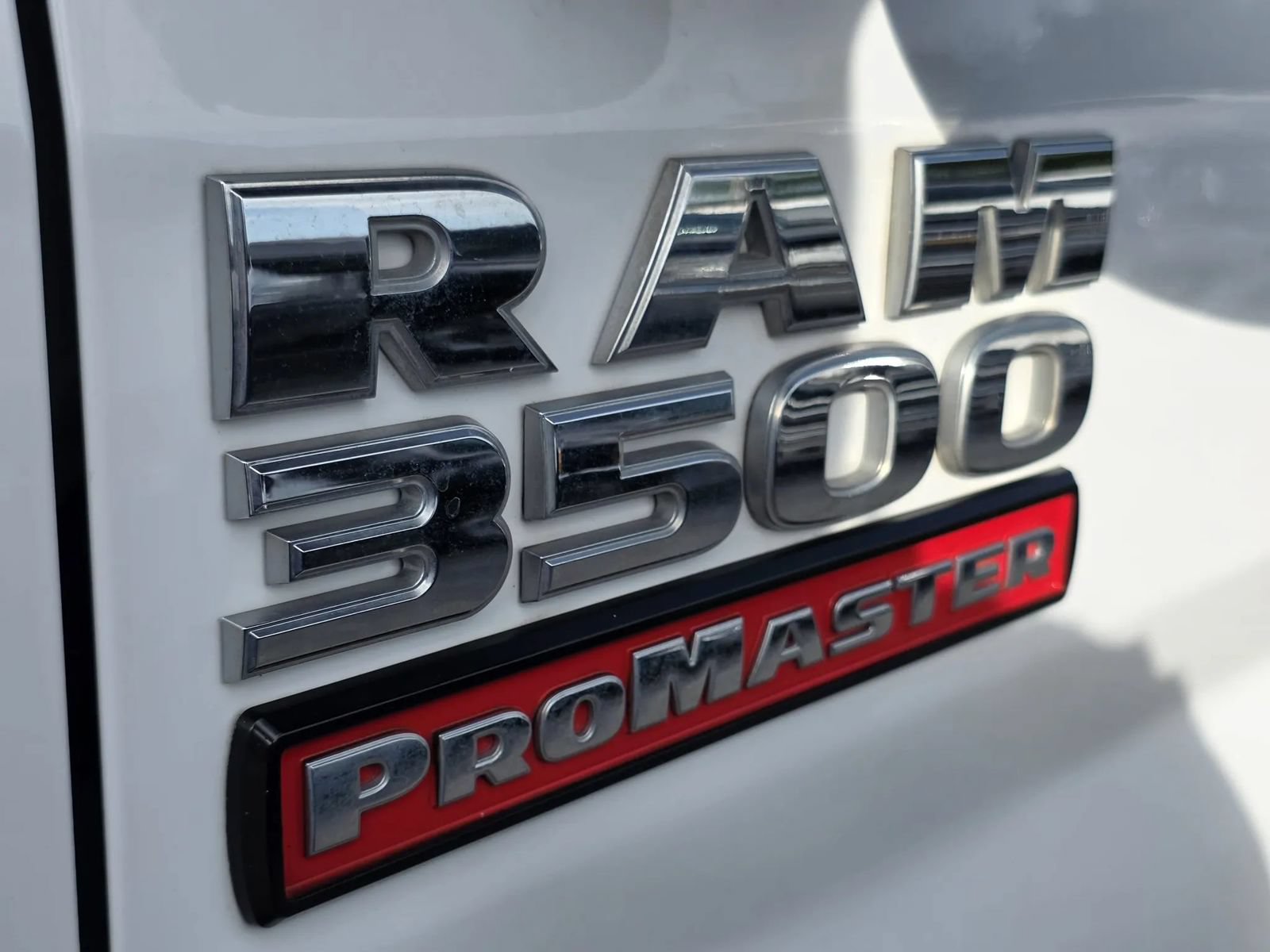 Used 2022 RAM ProMaster 3500 FWD image 2