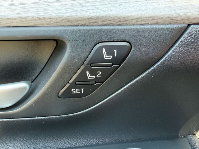 Used 2024 Toyota Grand Highlander AWD image 22