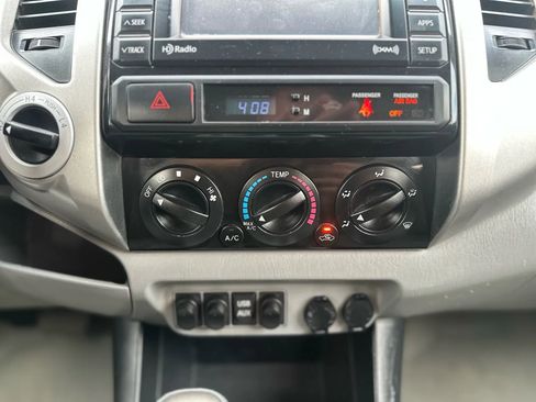 Used 2012 Toyota Tacoma 4x4 Double Cab w/ TRD Sport Pkg image 18