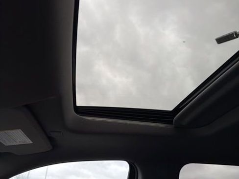 Used 2023 GMC Sierra 2500 Denali image 31