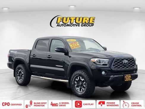 Certified 2023 Toyota Tacoma TRD Off-Road image 1