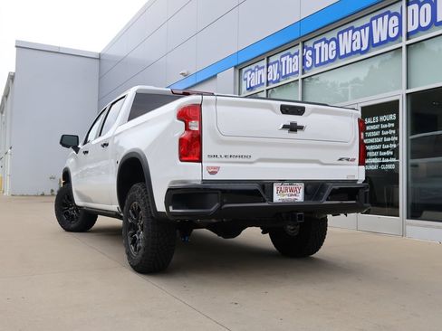 New 2026 Chevrolet Silverado 1500 ZR2 w/ LPO, Dark Essentials Package AWD/4WD image 47
