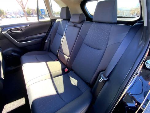 Certified 2025 Toyota RAV4 XLE image 19