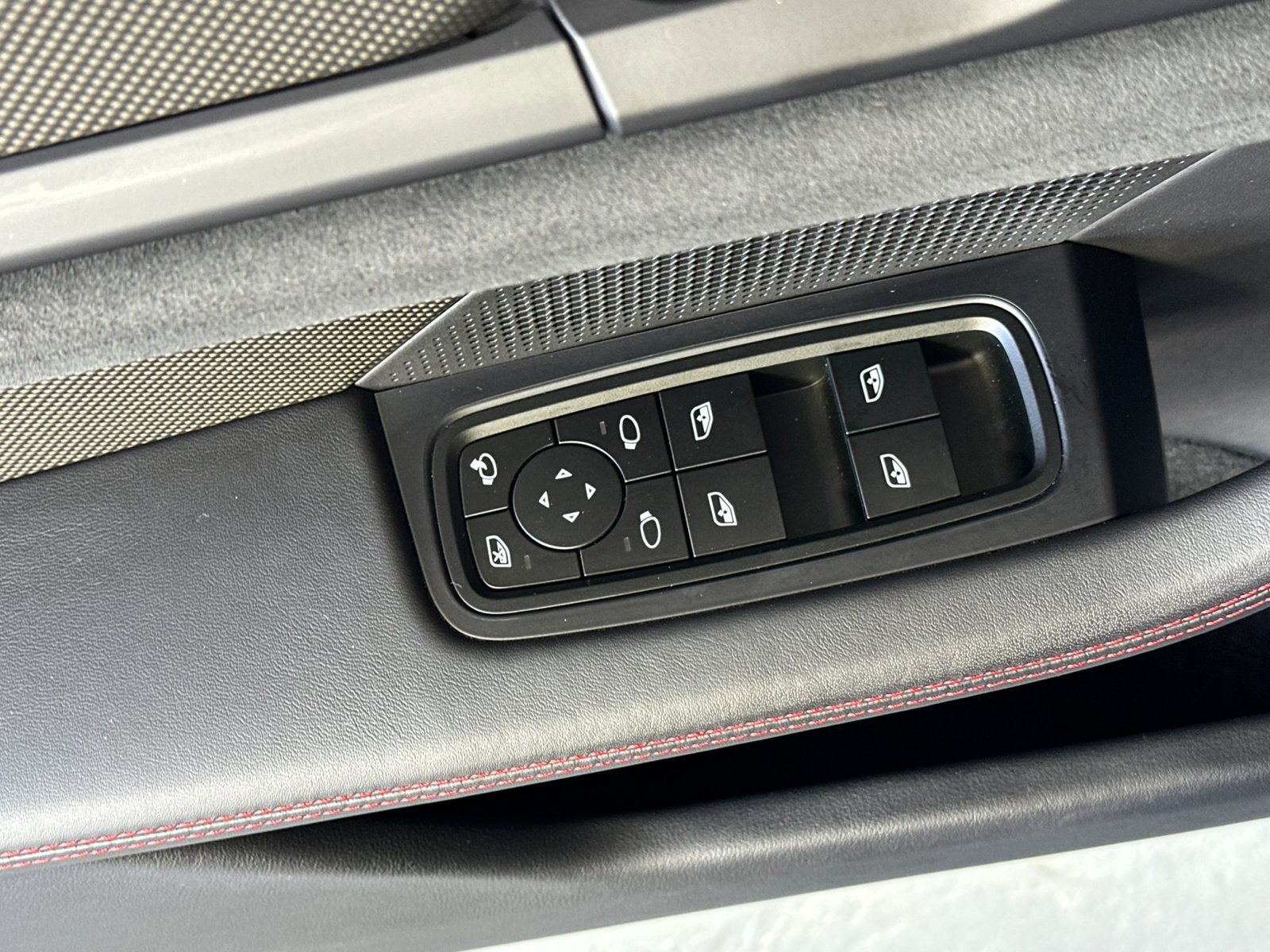 Certified 2024 Porsche Taycan GTS AWD/4WD image 13