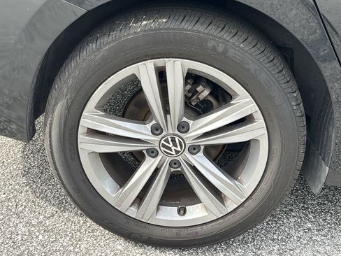 Used 2024 Volkswagen Jetta SE FWD image 31