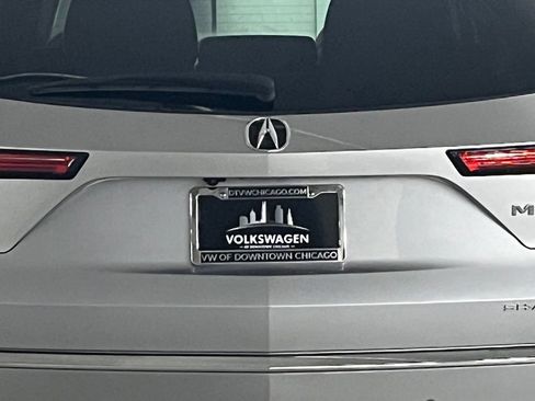 Used 2022 Acura MDX w/ Technology Package AWD/4WD image 35