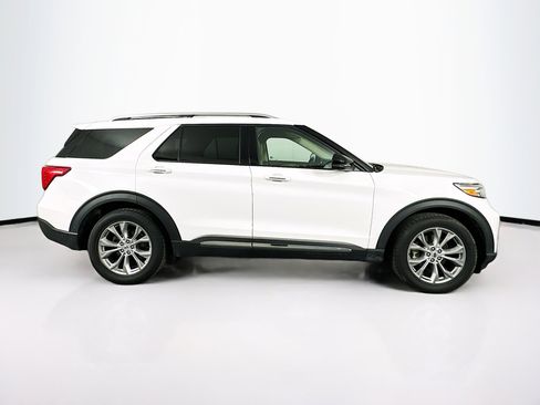 Used 2021 Ford Explorer Limited image 10