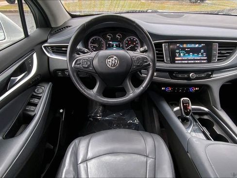 Used 2018 Buick Enclave Premium w/ Experience Buick Package image 6