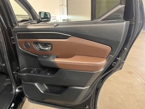 Used 2023 Honda Pilot Elite image 15