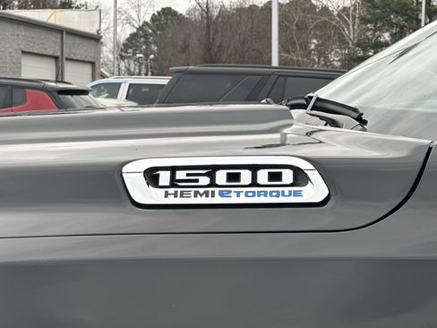 Used 2024 RAM 1500 Limited image 14