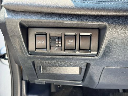 Used 2022 Subaru Outback Limited w/ Popular Package #2 AWD/4WD image 48
