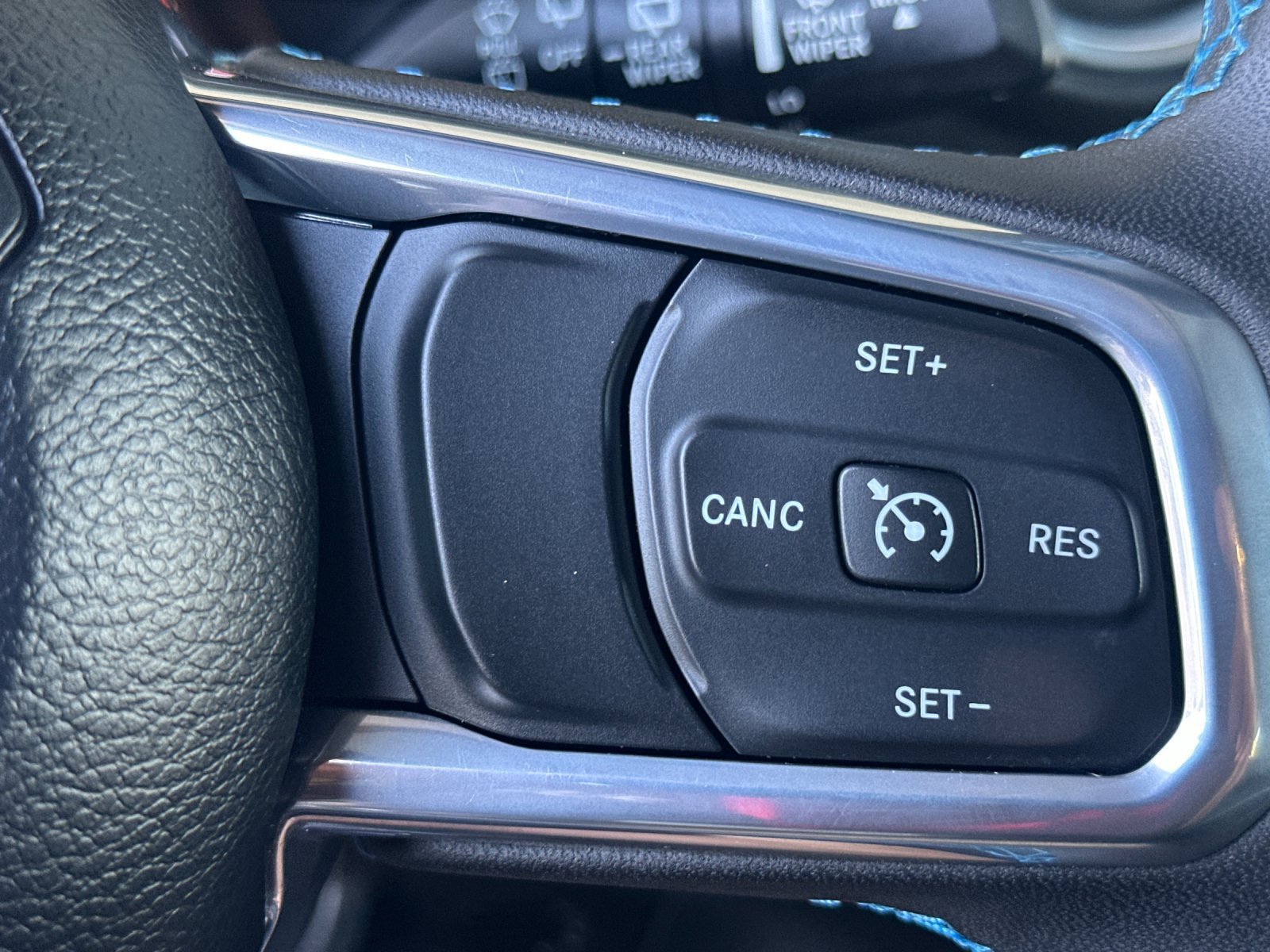 Used 2023 Jeep Wrangler Unlimited Rubicon 4xe AWD/4WD image 30