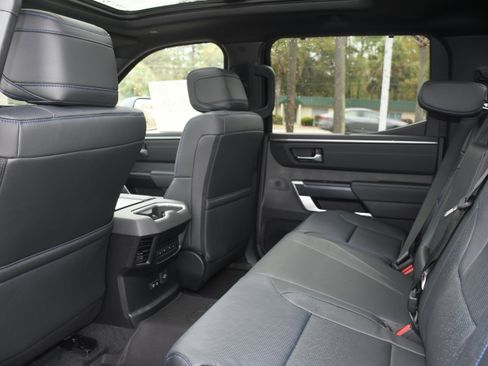 New 2025 Toyota Tundra Platinum image 9