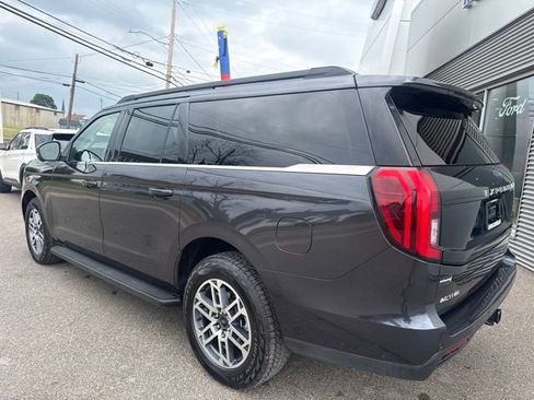 Certified 2025 Ford Expedition Max Active AWD/4WD image 8