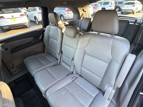 Used 2015 Honda Odyssey EX-L image 14