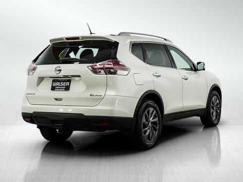 Used 2016 Nissan Rogue SL w/ SL Premium Package AWD/4WD image 5