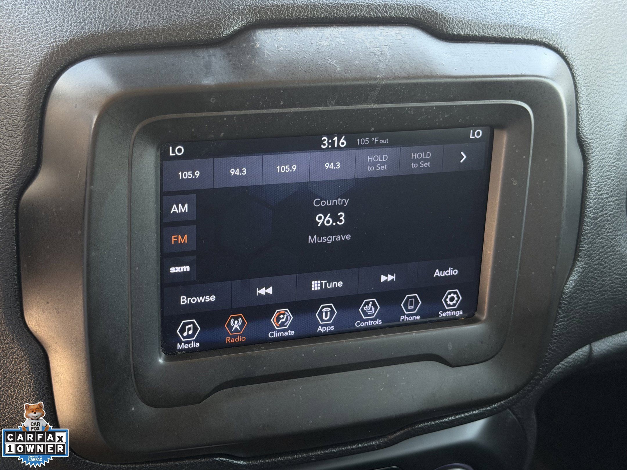 Used 2020 Jeep Renegade Latitude w/ Cold Weather Group AWD/4WD image 18