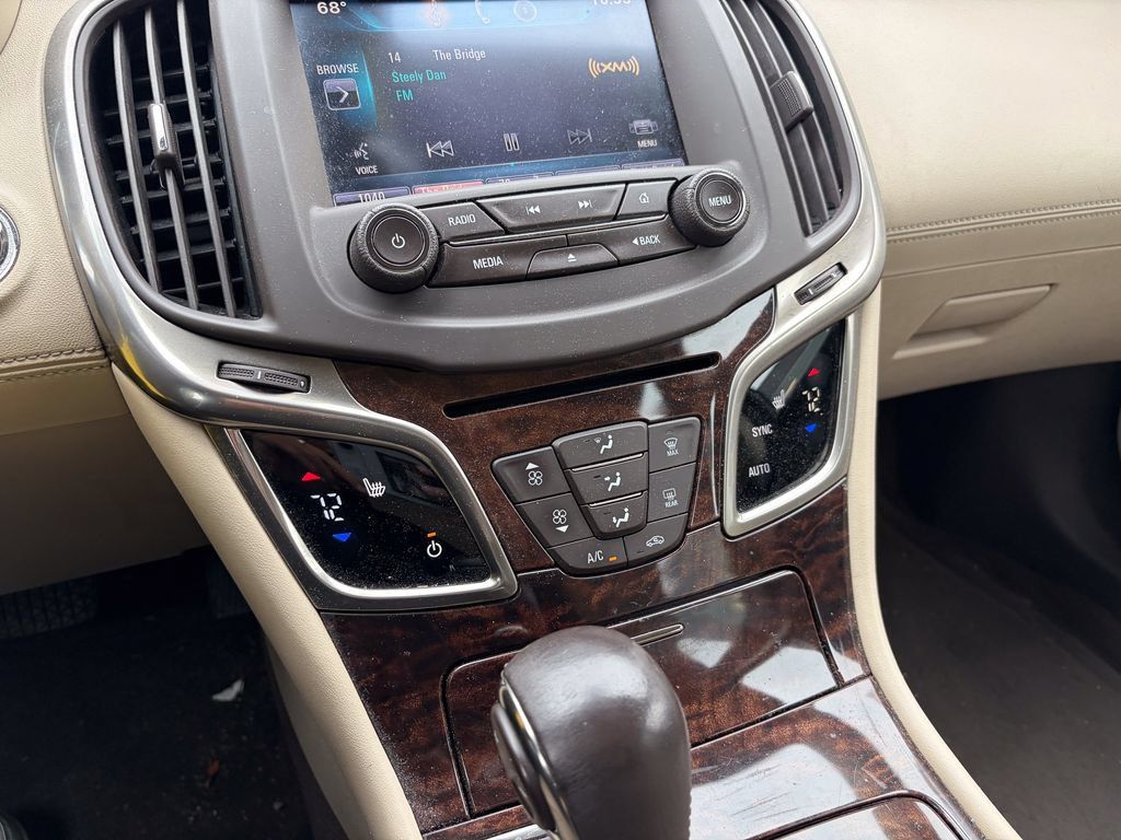 Used 2015 Buick LaCrosse Leather FWD image 19