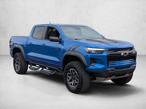 Certified 2024 Chevrolet Colorado ZR2 w/ Technology Package image 3