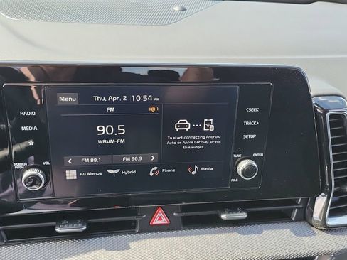 Used 2025 Kia Sportage LX image 19