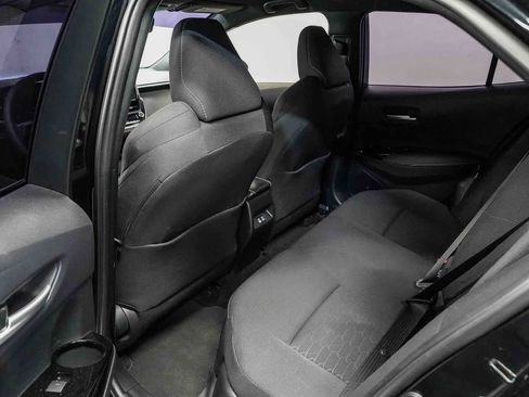 Used 2025 Toyota Corolla SE w/ SE Package FWD image 18