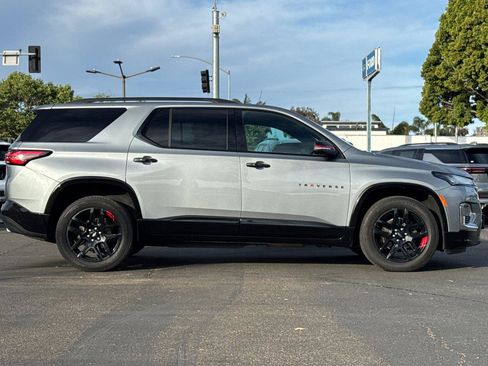 Used 2023 Chevrolet Traverse Premier w/ Redline Edition image 4