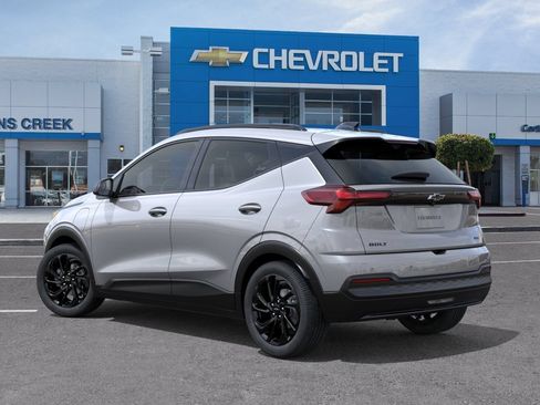 New 2027 Chevrolet Bolt RS w/ Technology Package FWD image 5