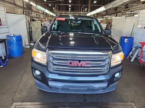 Used 2018 GMC Canyon SLE w/ SLE Convenience Package AWD/4WD image 2