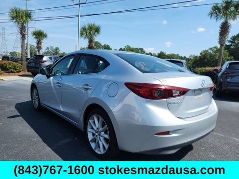 Used 2017 MAZDA MAZDA3 Touring FWD image 10