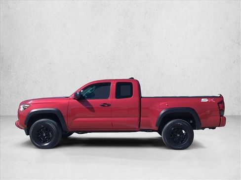 Certified 2022 Toyota Tacoma SR w/ SX Package RWD image 8