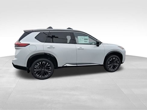 New 2026 Nissan Rogue Platinum w/ Platinum Premium Package image 10