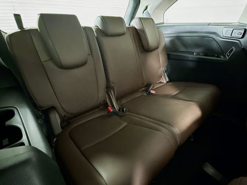 New 2026 Honda Odyssey Touring image 27
