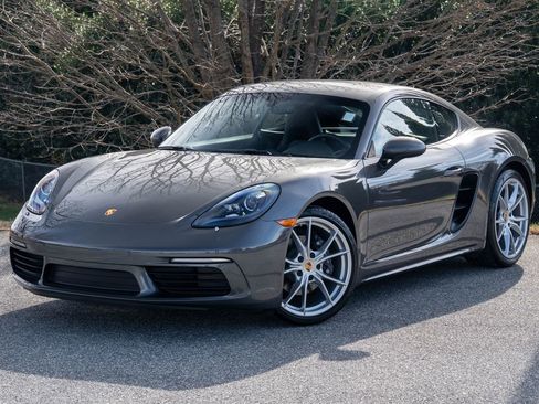 Certified 2024 Porsche 718 Cayman Base w/ Premium Package image 1