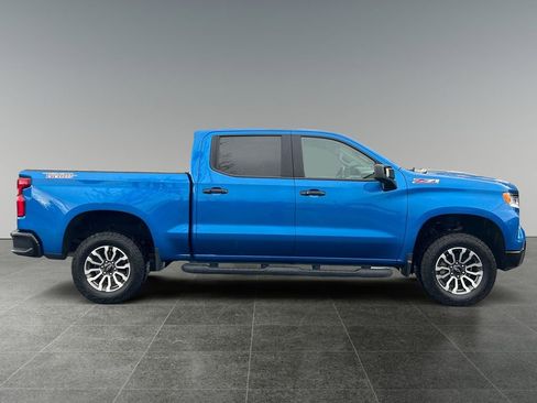 Used 2022 Chevrolet Silverado 1500 LT Trail Boss w/ LT Trail Boss Premium Package AWD/4WD image 9