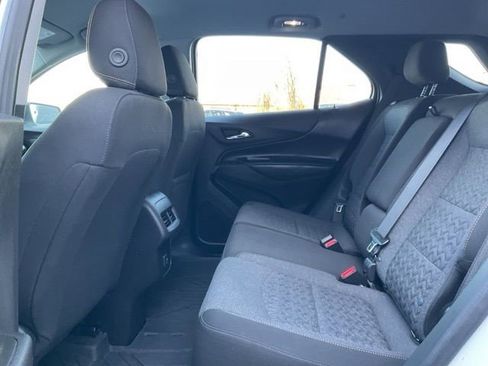 Certified 2024 Chevrolet Equinox LT w/ LPO, Floor Liner Package image 19