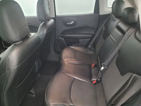 Used 2019 Jeep Compass Latitude w/ Popular Equipment Group image 18